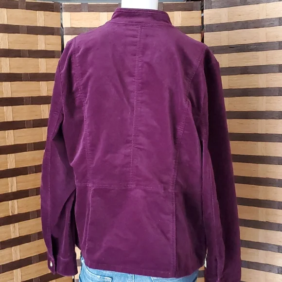 Chico's Stretch velvet like jacket - Picture 2 of 10